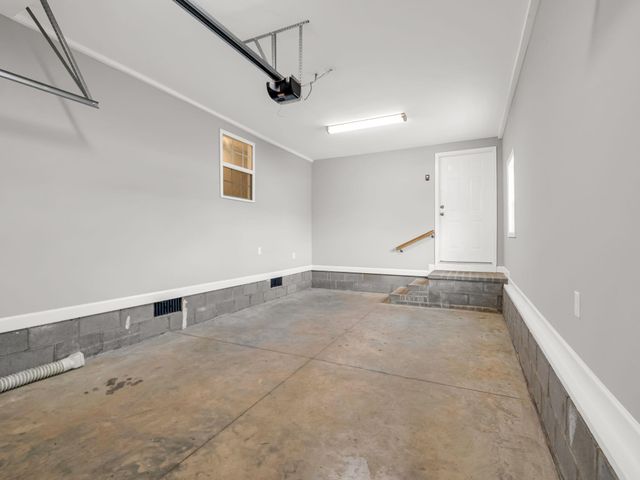 655 W Oconee Street, Chesnee, SC 29323