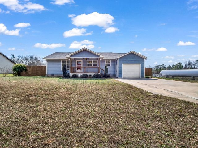 655 W Oconee Street, Chesnee, SC 29323