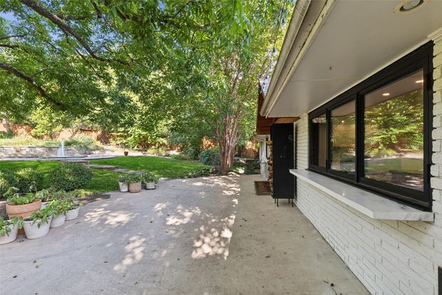 6945 Tokalon Drive, Dallas, TX 75214