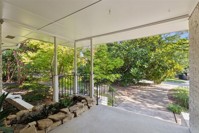 6945 Tokalon Drive, Dallas, TX 75214