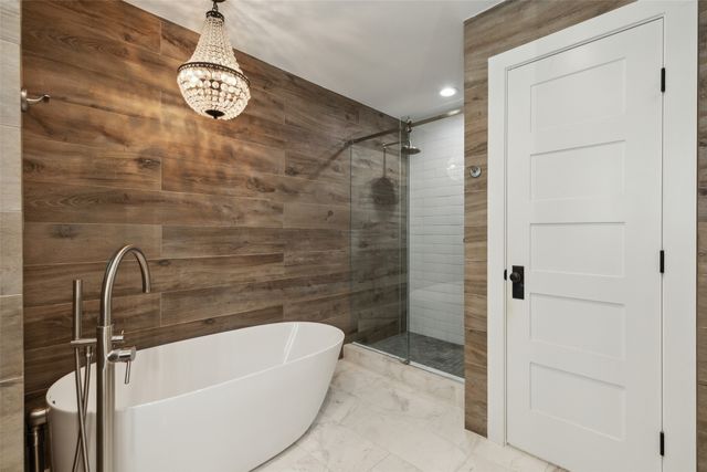 6945 Tokalon Drive, Dallas, TX 75214