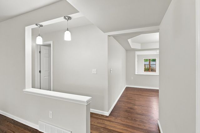 1810 Briarwood Drive, Madison Heights, MI 48071