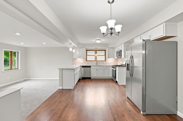 1810 Briarwood Drive, Madison Heights, MI 48071