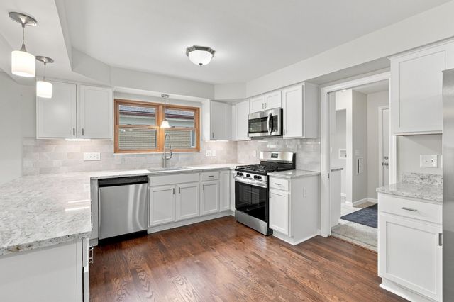 1810 Briarwood Drive, Madison Heights, MI 48071