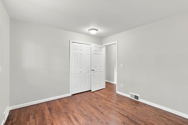 1810 Briarwood Drive, Madison Heights, MI 48071
