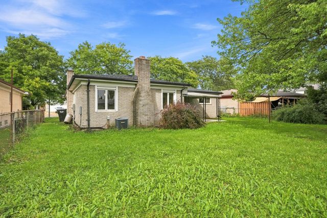 1810 Briarwood Drive, Madison Heights, MI 48071