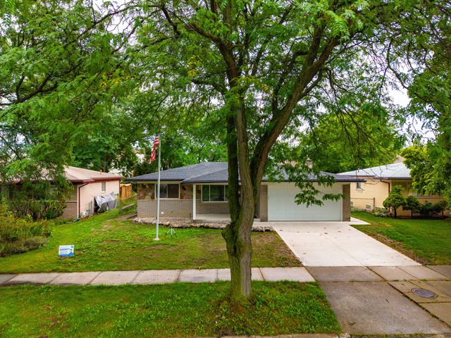 1810 Briarwood Drive, Madison Heights, MI 48071