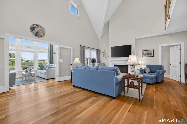 48 Bakers Cove, Groton, CT 06340