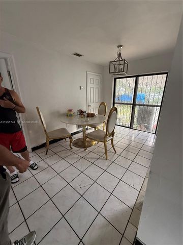 2200 NW 110th St, Miami, FL 33167