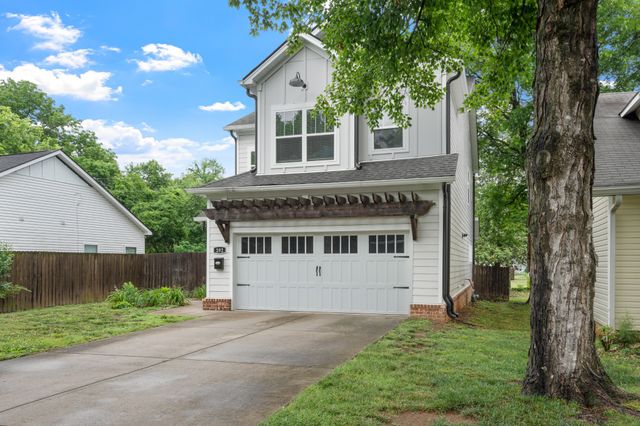 202 Richardson Ave, Murfreesboro, TN 37130