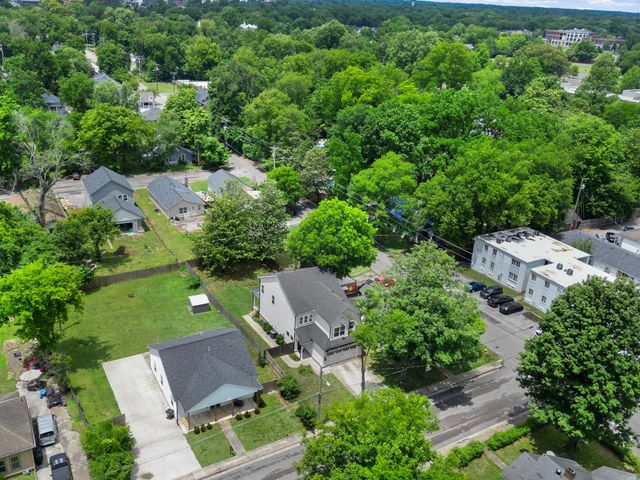 202 Richardson Ave, Murfreesboro, TN 37130