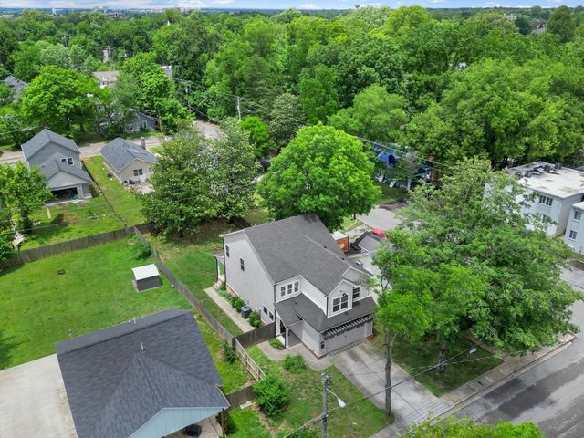 202 Richardson Ave, Murfreesboro, TN 37130