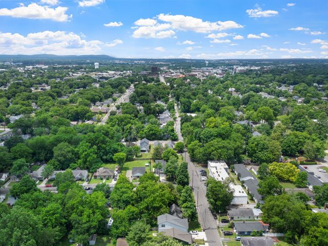 202 Richardson Ave, Murfreesboro, TN 37130