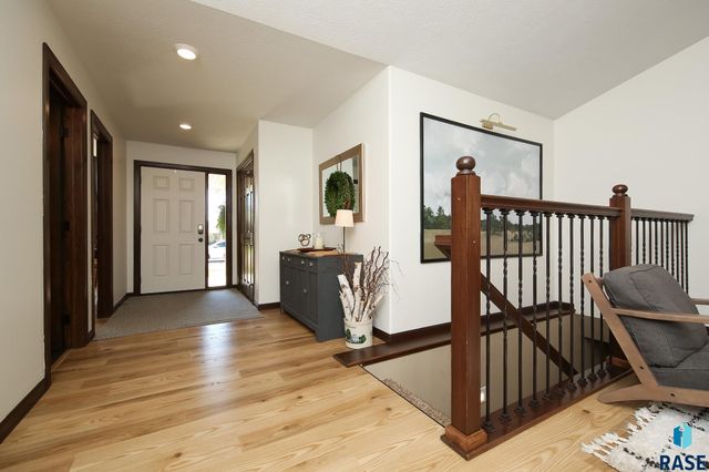 2700 E Whisper Trl Trail, Sioux Falls, SD 57108