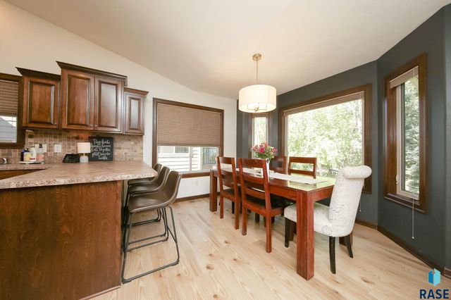 2700 E Whisper Trl Trail, Sioux Falls, SD 57108