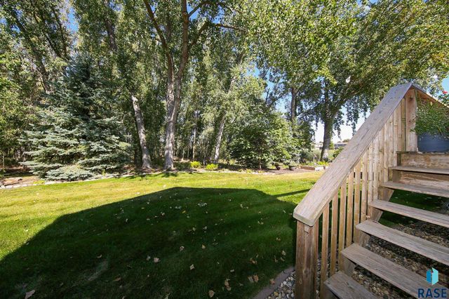 2700 E Whisper Trl Trail, Sioux Falls, SD 57108