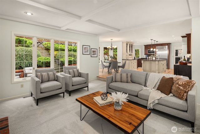 20427 NE 64th Place, Redmond, WA 98053