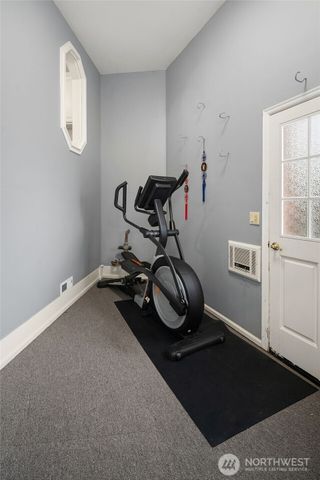 20427 NE 64th Place, Redmond, WA 98053