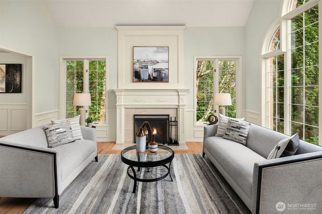 20427 NE 64th Place, Redmond, WA 98053