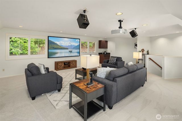 20427 NE 64th Place, Redmond, WA 98053