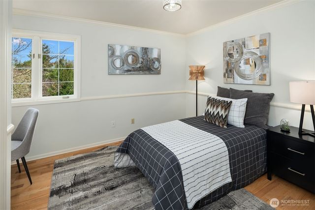 20427 NE 64th Place, Redmond, WA 98053