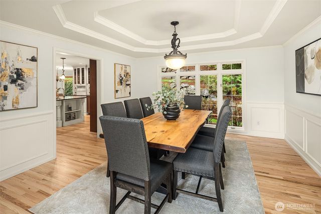 20427 NE 64th Place, Redmond, WA 98053