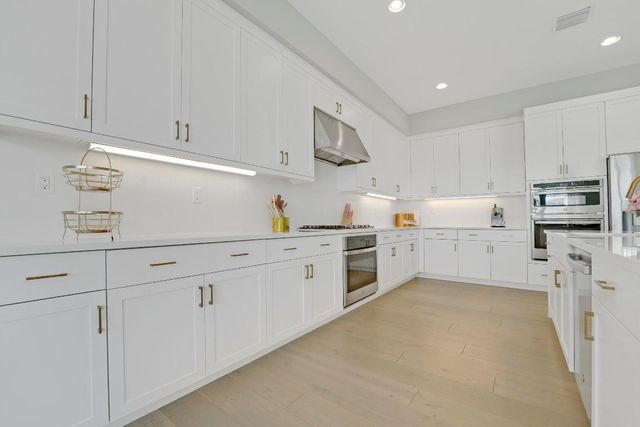 20076 Pacific Dunes Drive, Boca Raton, FL 33434