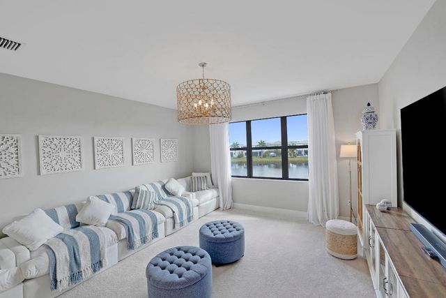 20076 Pacific Dunes Drive, Boca Raton, FL 33434