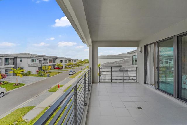 20076 Pacific Dunes Drive, Boca Raton, FL 33434