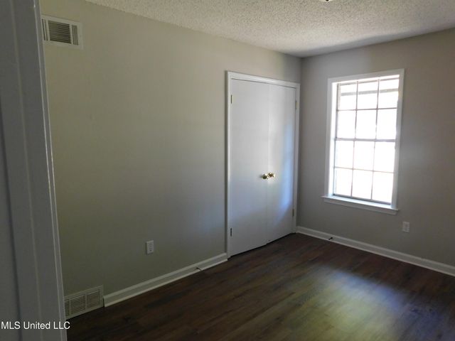 6510 Heather Road, Horn Lake, MS 38637