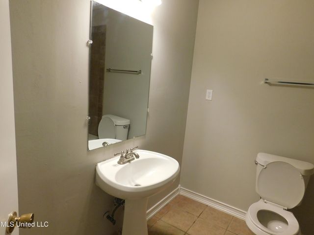 6510 Heather Road, Horn Lake, MS 38637