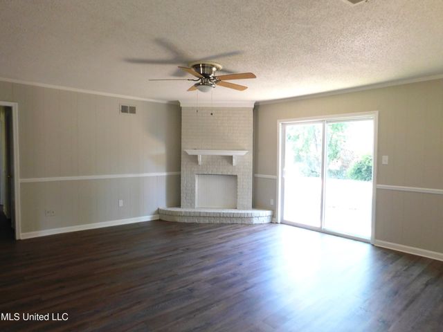 6510 Heather Road, Horn Lake, MS 38637