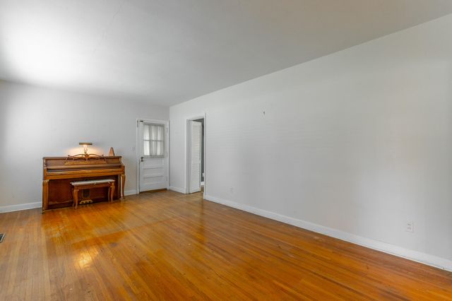837 Linden Hall Road, Chattanooga, TN 37415