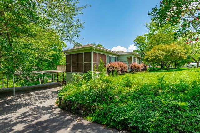 837 Linden Hall Road, Chattanooga, TN 37415