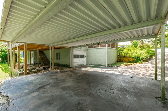 837 Linden Hall Road, Chattanooga, TN 37415