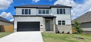 5910 SW Coywolf Street, Bentonville, AR 72713