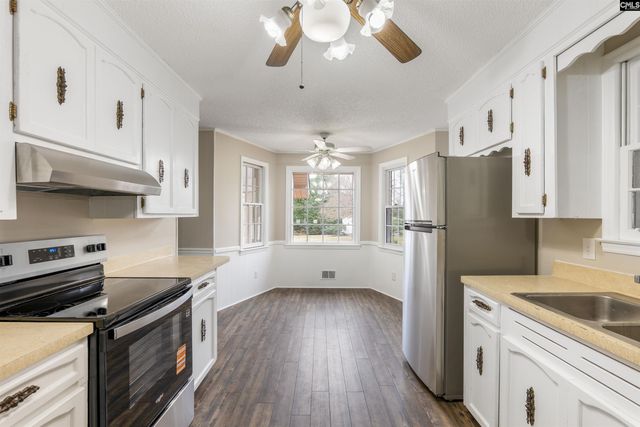 122 Old Chapin Road, Lexington, SC 29072