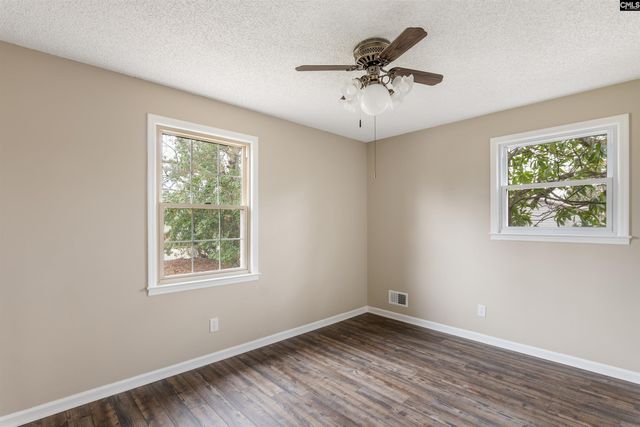 122 Old Chapin Road, Lexington, SC 29072