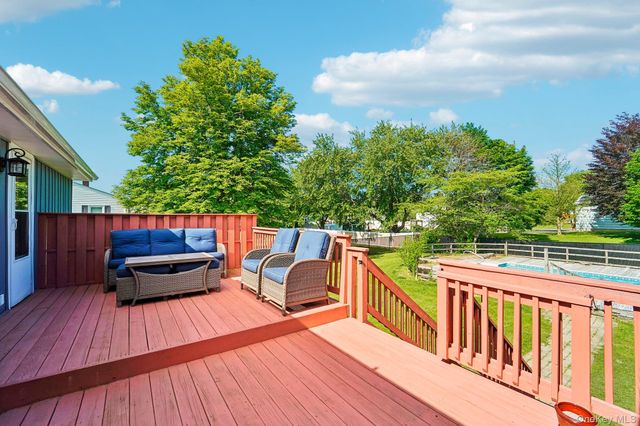 28 Park Hill Drive, New Windsor, NY 12553