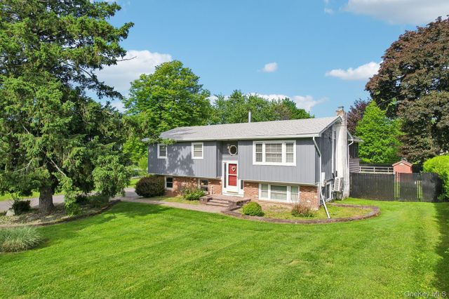 28 Park Hill Drive, New Windsor, NY 12553
