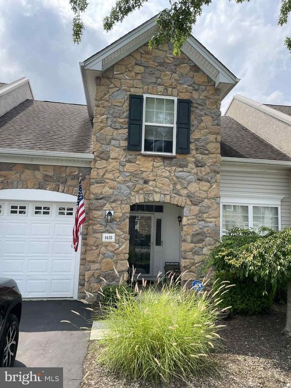 1635 DOGWOOD DR, Garnet Valley, PA 19060