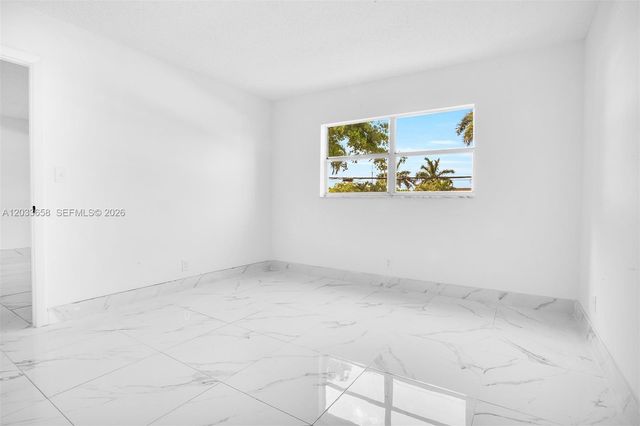 8852 W Mcnab Road 205, Tamarac, FL 33321