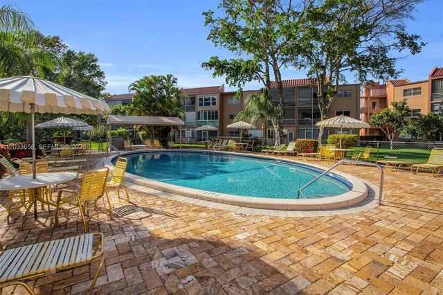 8852 W Mcnab Road 205, Tamarac, FL 33321