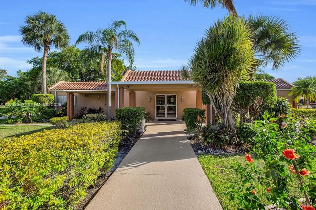 8852 W Mcnab Road 205, Tamarac, FL 33321