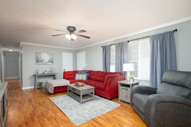 324 Highland Avenue, Lawrenceburg, KY 40342