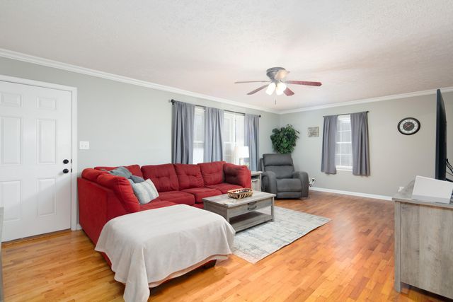 324 Highland Avenue, Lawrenceburg, KY 40342