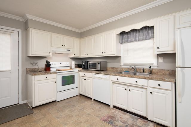 324 Highland Avenue, Lawrenceburg, KY 40342