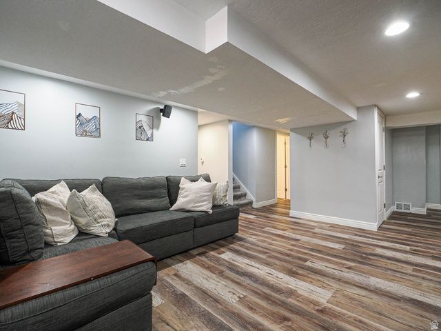 2157 E SHERMAN AVE, Salt Lake City, UT 84108