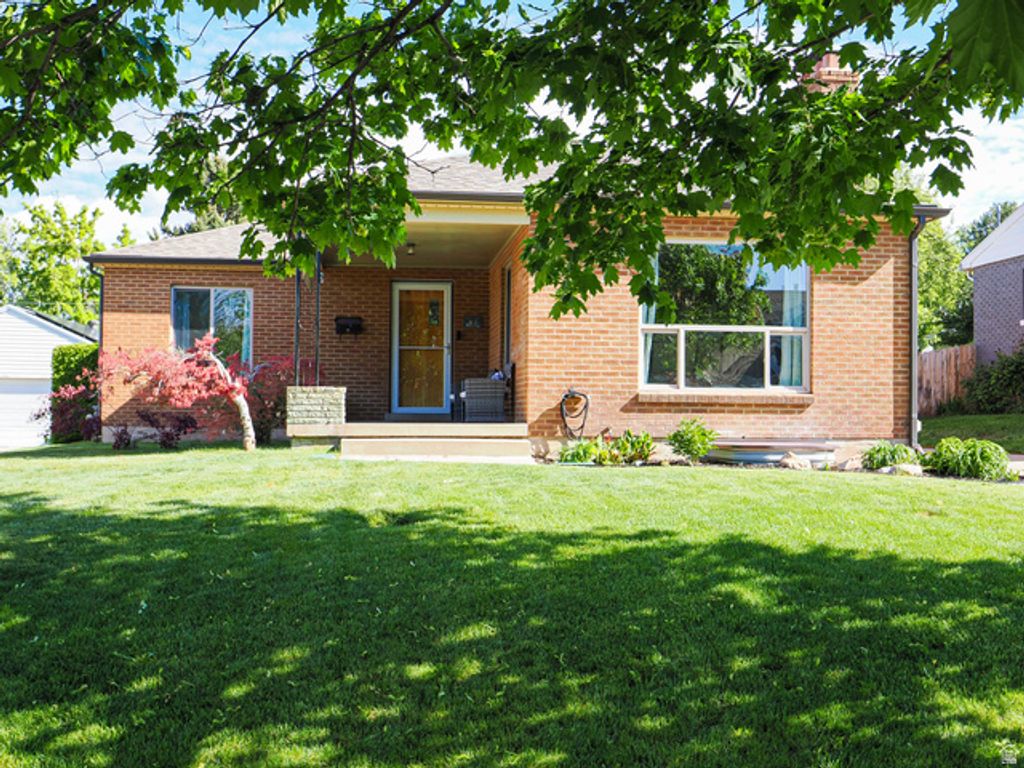 2157 E SHERMAN AVE, Salt Lake City, UT 84108