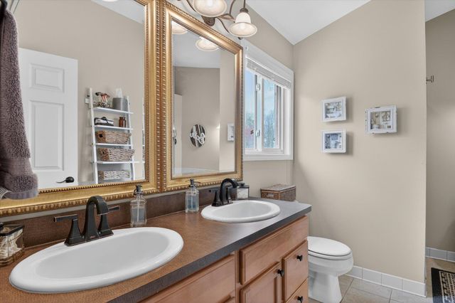 7233 N Lake Orchard Drive, Dexter Twp, MI 48118